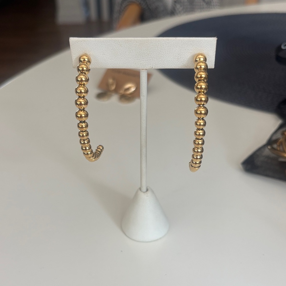 Chic Gold Beaded Hoop Earrings